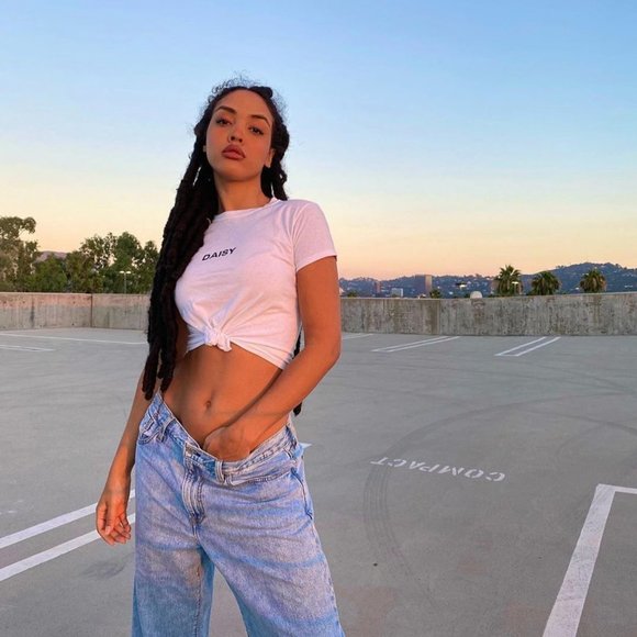 DAISY VACATION T-SHIRT Crop Top Size S - Picture 2 of 9